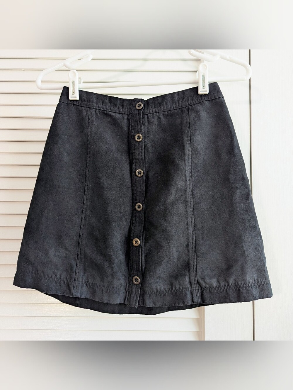 Hollister Black Faux Suede Button Front A-Line Mini Skirt Size 00